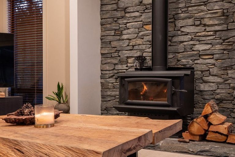 Photo of property in 52 Hope Avenue, Lake Hayes, Queenstown, 9304