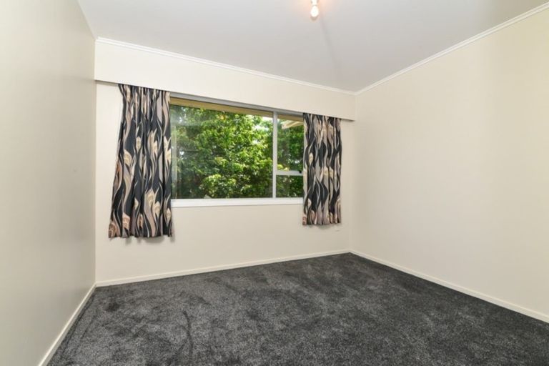 Photo of property in 51 Russleigh Drive, Dinsdale, Hamilton, 3204