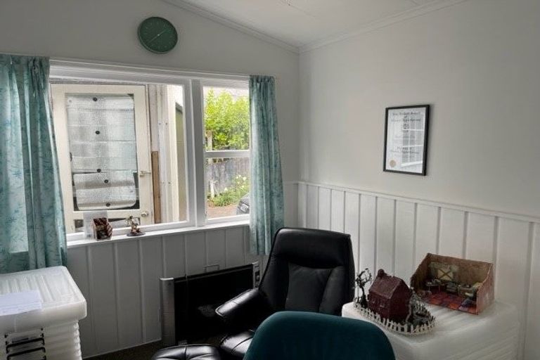 Photo of property in 88b Coronation Road, Hillcrest, Auckland, 0627