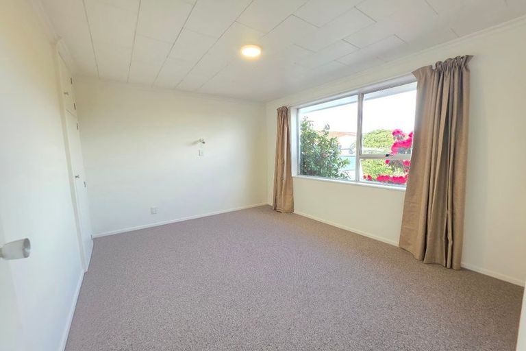 Photo of property in 1/72 Veitches Road, Casebrook, Christchurch, 8051