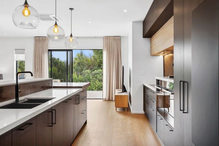 Photo of property in 13 Lakewood Lane, Cambridge, 3434