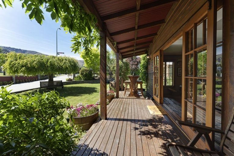 Photo of property in 39 Cotter Avenue, Arrowtown, 9302