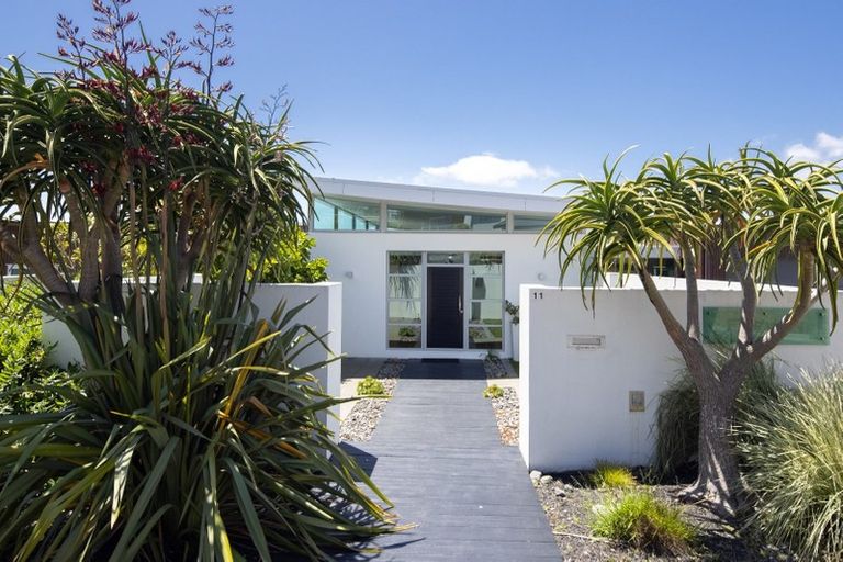 Photo of property in 11 Bowsprit Way, Whitby, Porirua, 5024