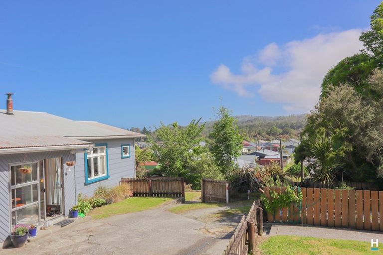 Photo of property in 9 Ross Street, Dunollie, Runanga, 7803