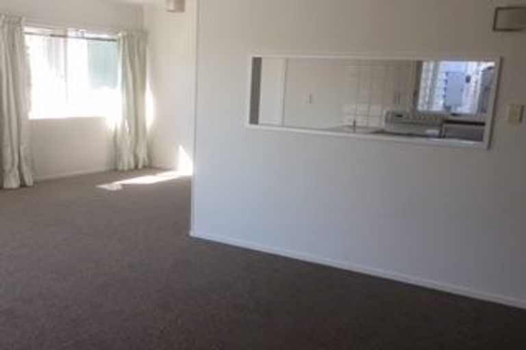 Photo of property in 6 Ripon Crescent, Meadowbank, Auckland, 1072