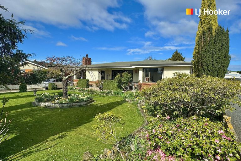 Photo of property in 24 Thames Street, Mosgiel, 9024