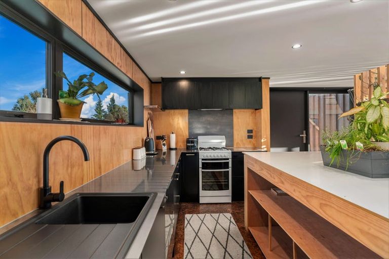 Photo of property in 29 Newcastle Road, Hawea Flat, Wanaka, 9382