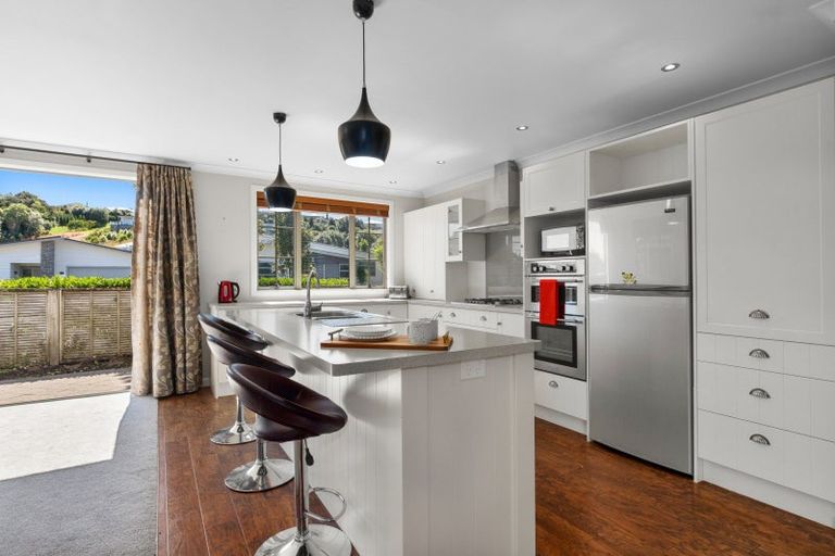 Photo of property in 1 Tarn Close, Pyes Pa, Tauranga, 3112