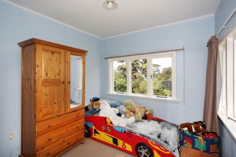 Photo of property in 50 Ronald Avenue, Glenbrook, Waiuku, 2681