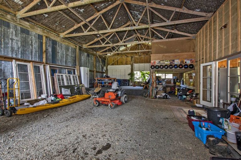 Photo of property in 31 Waitorupai Way, Matapouri, Whangarei, 0173