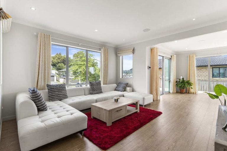 Photo of property in 7 Blewitt Court, Swanson, Auckland, 0614