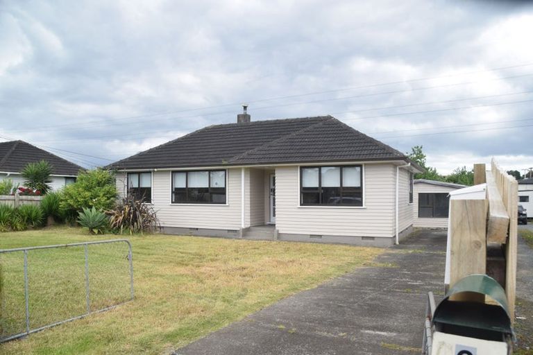Photo of property in 14 Fisher Crescent, Otara, Auckland, 2023