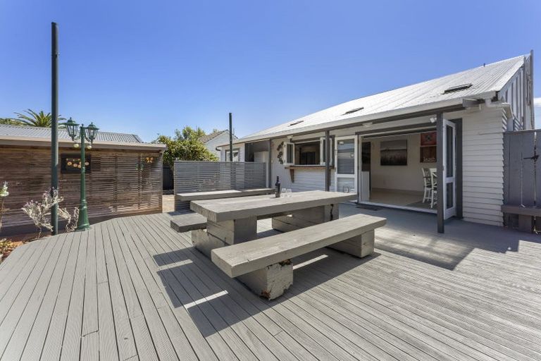 Photo of property in 8 Routley Crescent, Elderslea, Upper Hutt, 5018