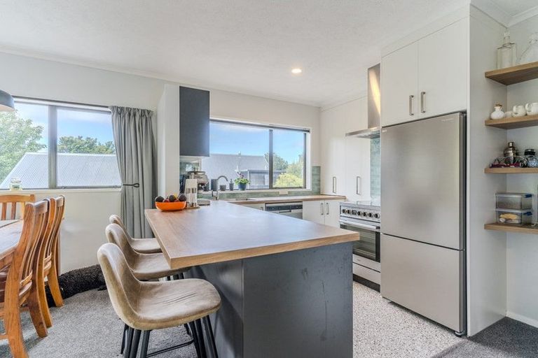 Photo of property in 84 Glenross Street, Glenross, Dunedin, 9011