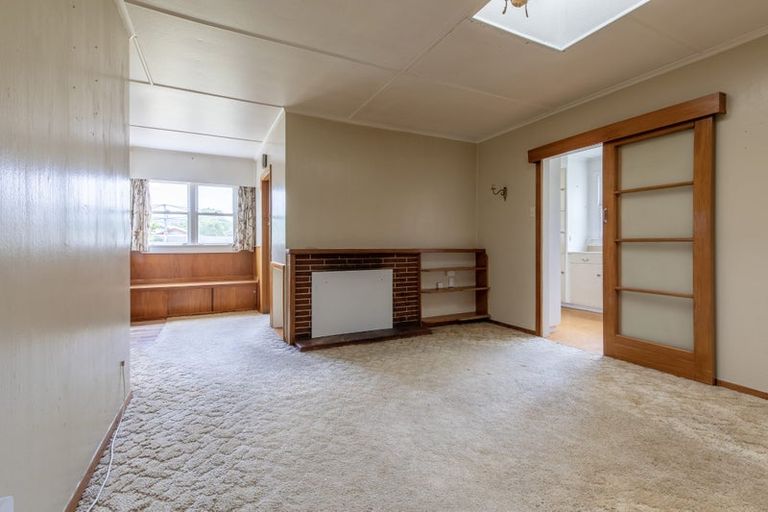 Photo of property in 213 High Street, Dannevirke, 4930