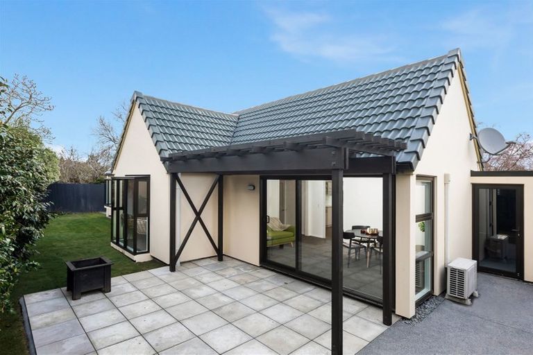 Photo of property in 12/126 Idris Road, Strowan, Christchurch, 8052