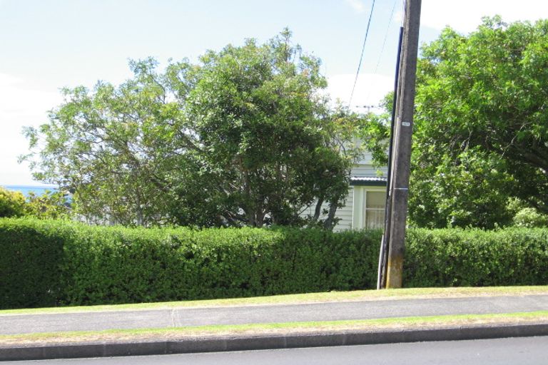 Photo of property in 8a Nigel Road, Browns Bay, Auckland, 0630