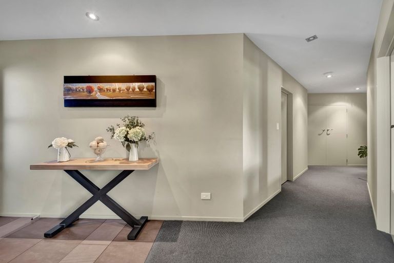 Photo of property in 33 Dillon Drive, Bell Block, New Plymouth, 4312