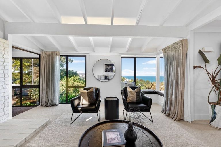 Photo of property in 9 Harvey Road, Bluff Hill, Napier, 4110