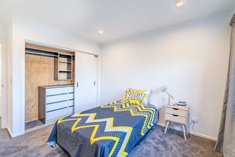 Photo of property in 143 Great North Road, Winton, 9720