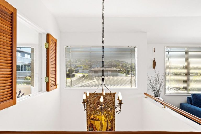 Photo of property in 20a Auld Street, Torbay, Auckland, 0630