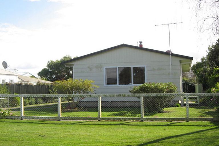 Photo of property in 5 Pipi Street, Te Awanga, 4102
