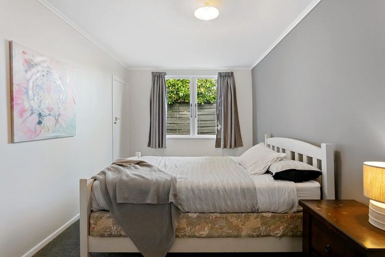 Photo of property in 43 Wakeman Road, Acacia Bay, Taupo, 3330