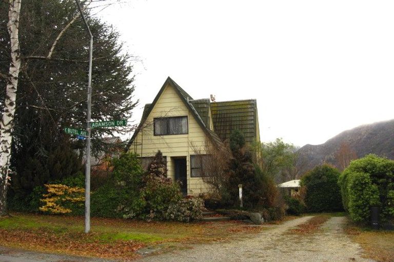 Photo of property in 67 Adamson Drive, Arrowtown, 9302