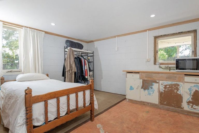 Photo of property in 3 Daphne Road, Tairua, 3508