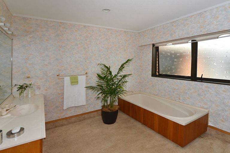 Photo of property in 3 Brentwood Avenue, Te Kamo, Whangarei, 0112