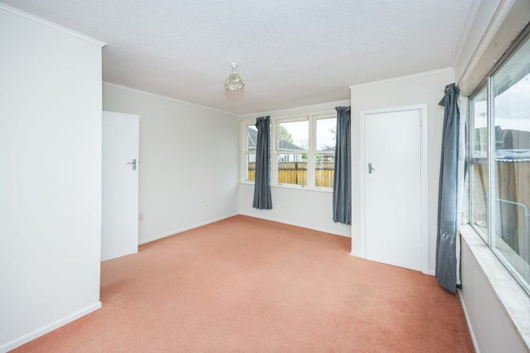 Photo of property in 8 Lee Place, Bader, Hamilton, 3206