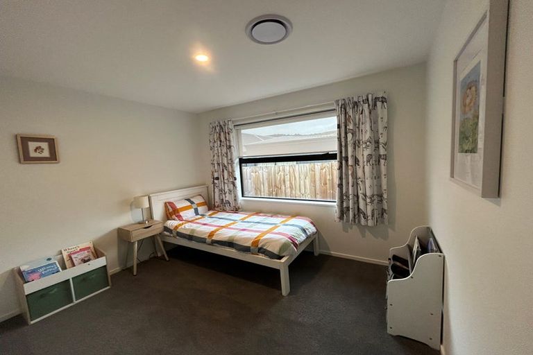 Photo of property in 8 Emeline Chapman Drive, Cracroft, Christchurch, 8022