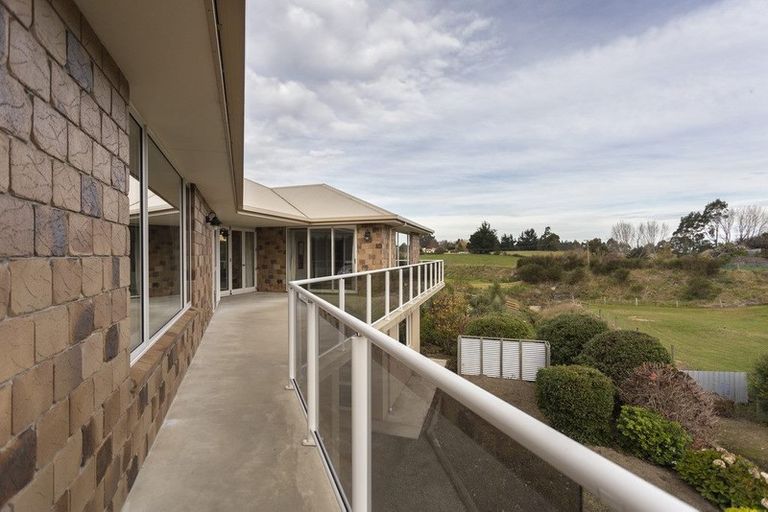 Photo of property in 15 Grove Avenue, Weston, Oamaru, 9401