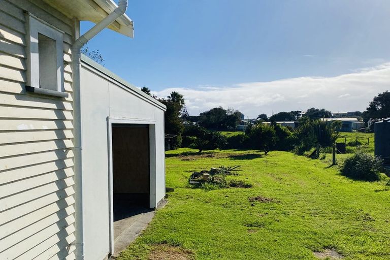 Photo of property in 184 Maunsell Road, Port Waikato, Tuakau, 2695