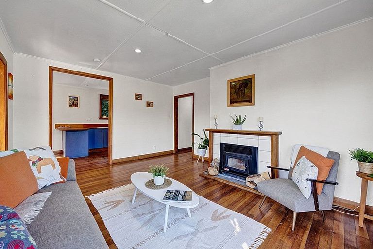 Photo of property in 8 Camden Street, Vogeltown, New Plymouth, 4310