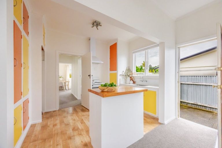 Photo of property in 13a Logan Avenue, Marewa, Napier, 4110