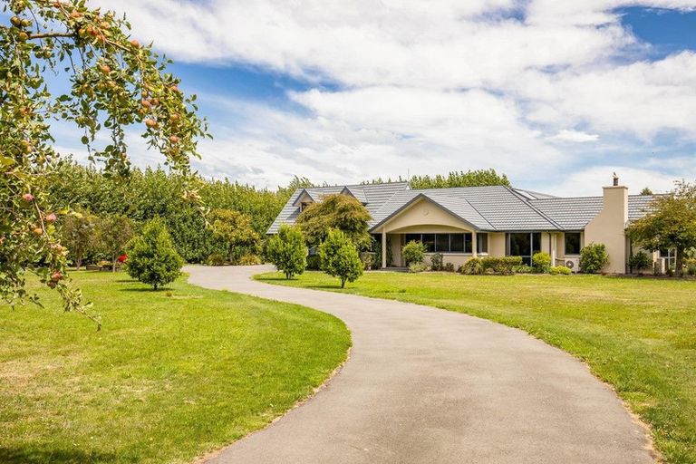 Photo of property in 2 Busch Lane, Halswell, Christchurch, 7676