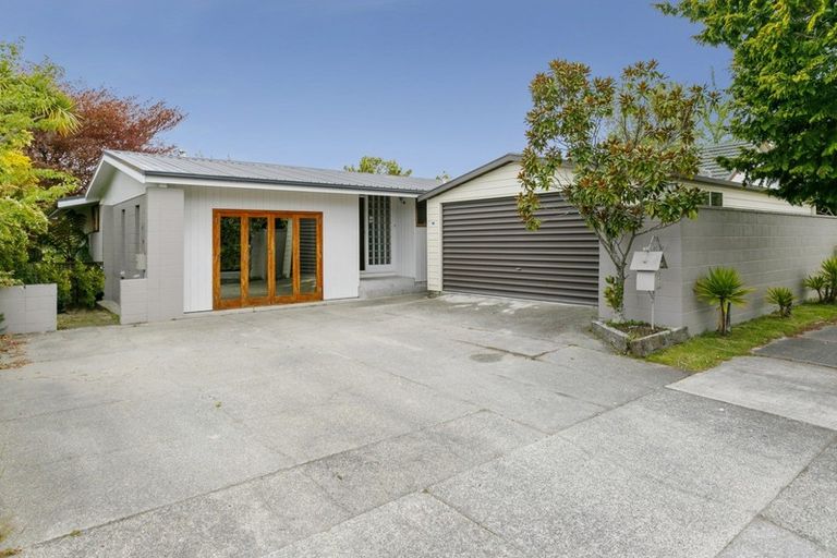 Photo of property in 12 Kensington Place, Richmond Heights, Taupo, 3330