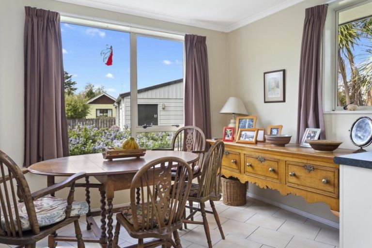 Photo of property in 39a Burnett Street, Oxford, 7430