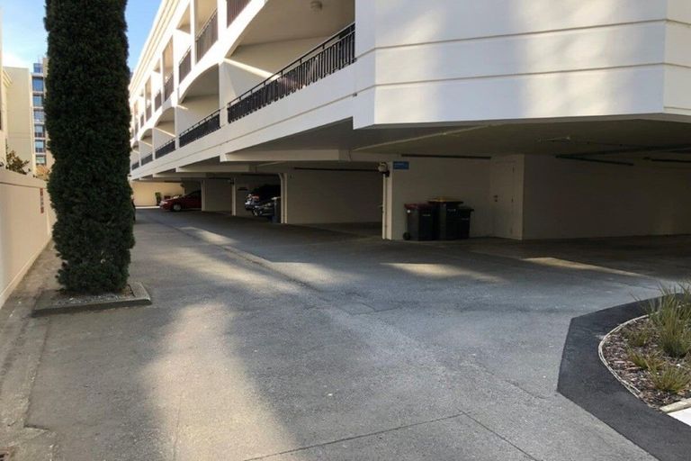 Photo of property in St James Courts, 1/77 Gloucester Street, Christchurch Central, Christchurch, 8013