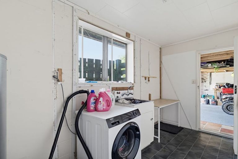 Photo of property in 124 Porangahau Road, Waipukurau, 4200