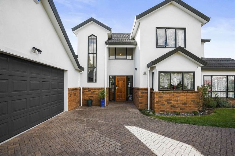 Photo of property in 21 Nielsen Gardens, Rototuna, Hamilton, 3210