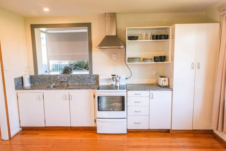 Photo of property in 15 Palmers Road, New Brighton, Christchurch, 8083