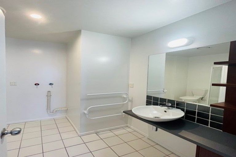 Photo of property in 57/21 Armoy Drive, East Tamaki, Auckland, 2016