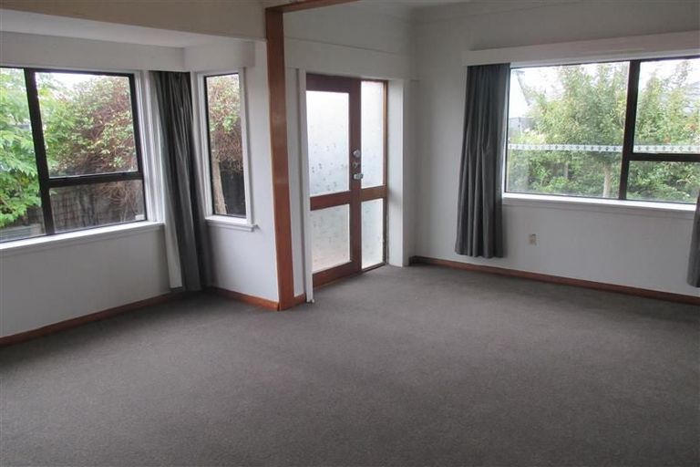Photo of property in 2/24 Newnham Terrace, Upper Riccarton, Christchurch, 8041