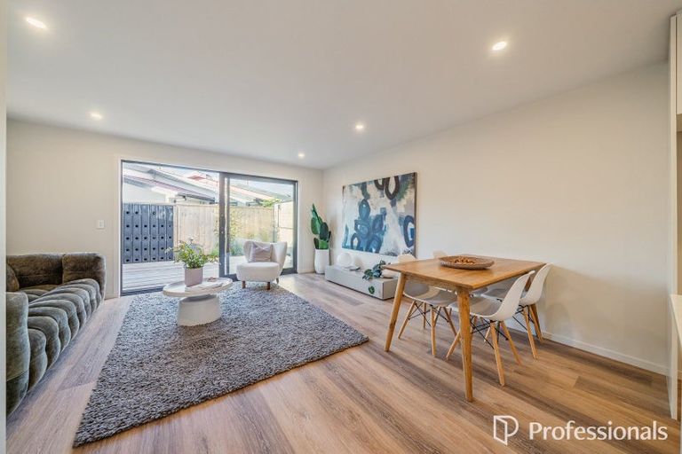 Photo of property in 11/53 Brook Street, Waterloo, Lower Hutt, 5011