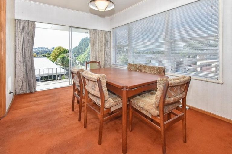 Photo of property in 2 Kahurangi Place, Hillpark, Auckland, 2102