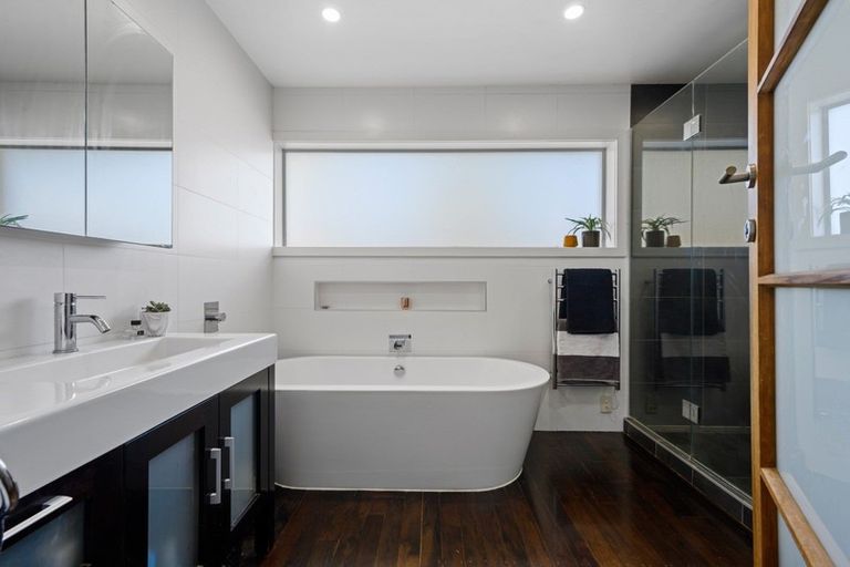 Photo of property in 72 Beachlands Road, Beachlands, Auckland, 2018