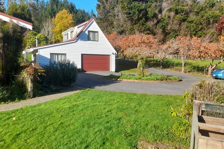 Photo of property in Duck Inn, 1937 Akatarawa Road, Akatarawa Valley, Upper Hutt, 5372
