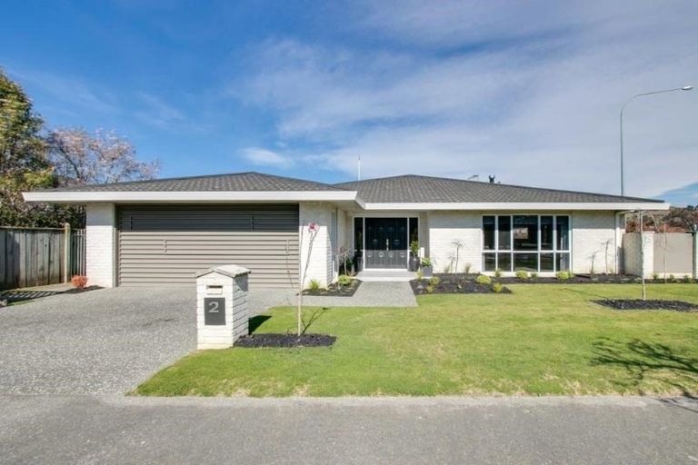 Photo of property in 2 Fern Grove, Taradale, Napier, 4112
